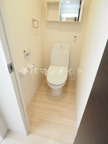 トイレ　清潔感のあるトイレです