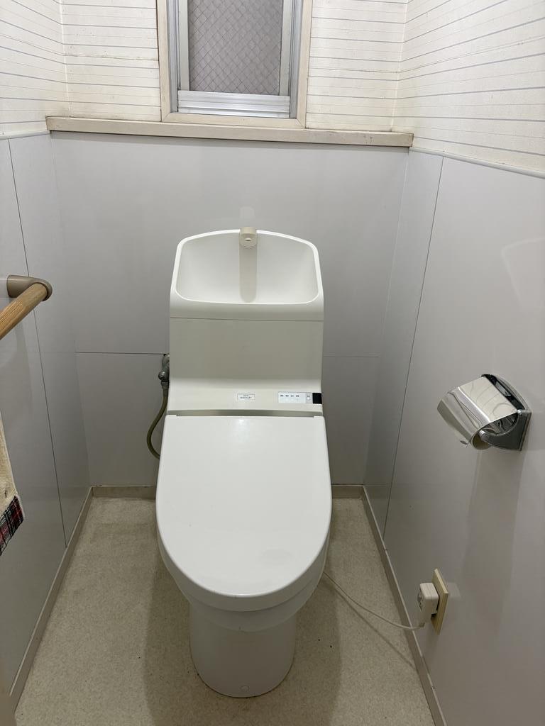 水ヶ江6丁目貸家のトイレ写真