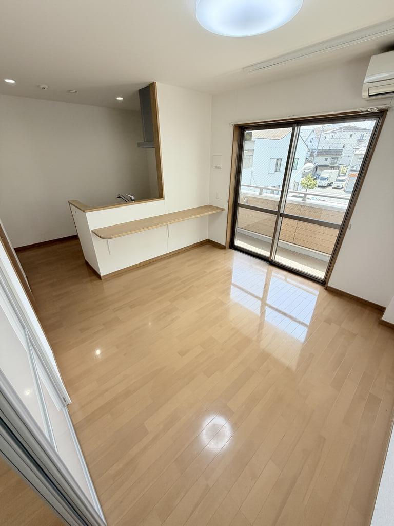 ＪＲ山陽本線 福山駅 徒歩20分 2階建 築12年の居間写真
