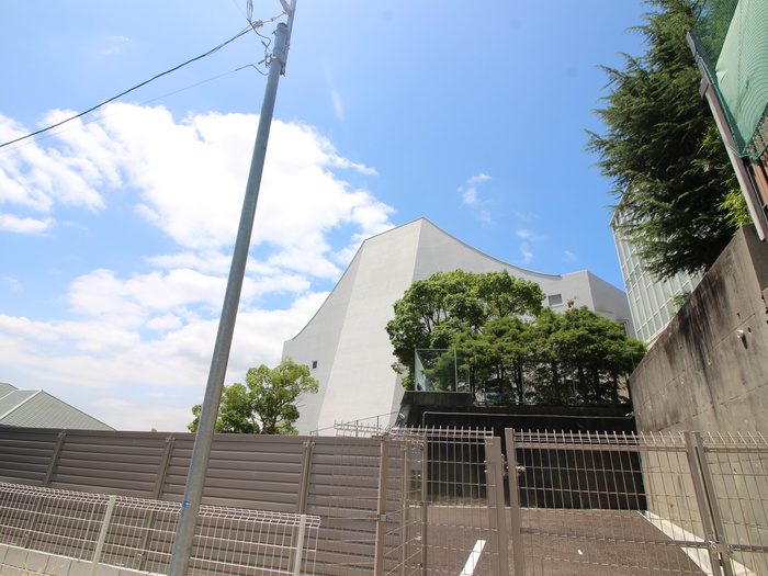 大学・短大　甲南女子大学（大学・短大）まで940m