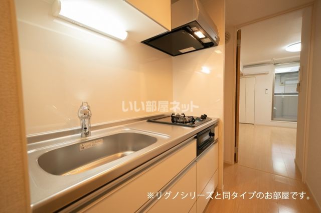 小田急小田原線 本厚木駅 徒歩10分 5階建 築5年のキッチン写真