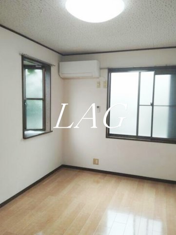居室・リビング　洋室のお部屋です。