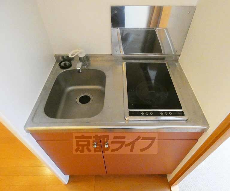 キッチン　キッチンです。