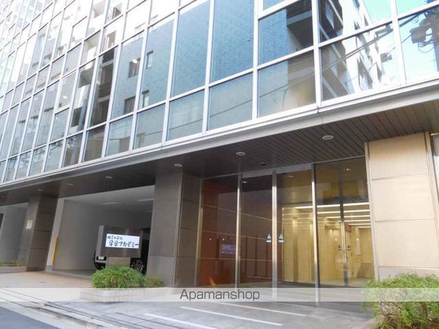 幼稚園・保育園　学栄ナーサリー日本橋蛎殻町保育園（幼稚園・保育園）まで149m