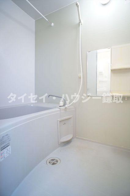 バス・シャワールーム　浴室換気乾燥機付きバスルーム