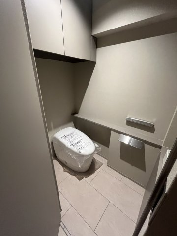 秀和青南レジデンスのトイレ写真