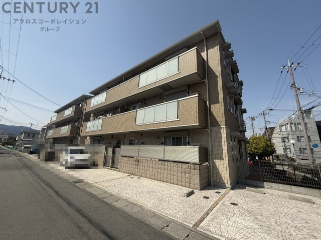 建物外観　オートロック付きで安心です♪