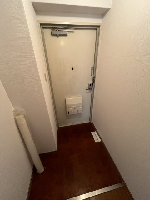 エスポワールコナカビルの玄関写真