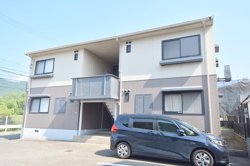建物外観　お問合せはシティホーム海田センター　082-821-2227