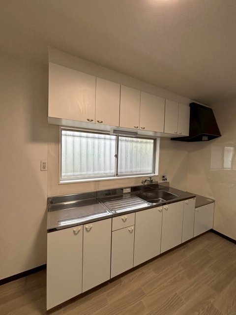 光風台6丁目7-3貸家のキッチン写真