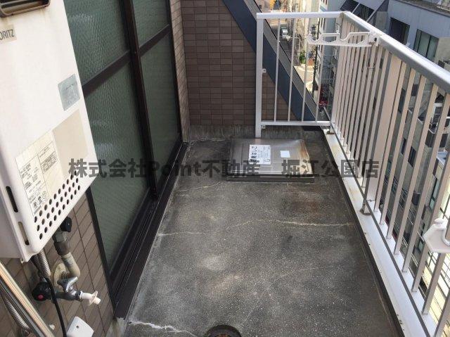 地下鉄四つ橋線 四ツ橋駅 徒歩5分 8階建 築25年の内装写真