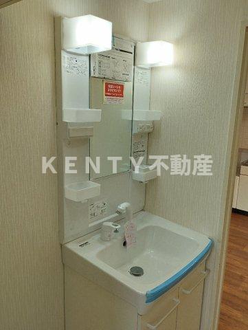 洗面設備　忙しい朝には欠かせない洗面所です