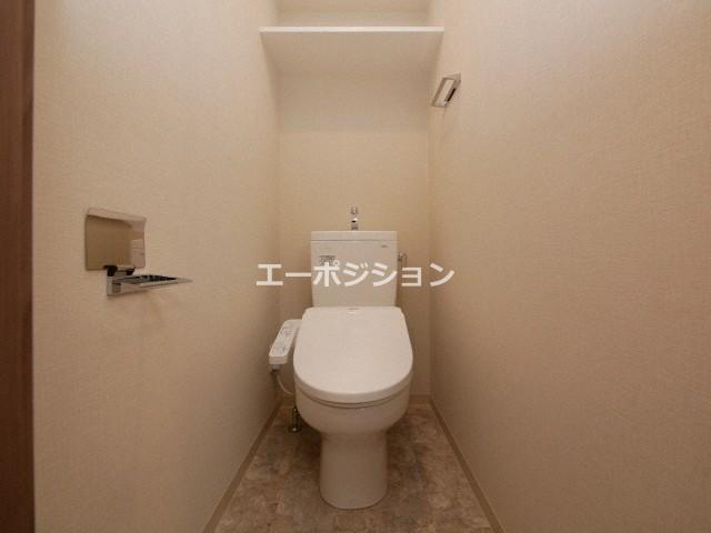 トイレ　ワールドアイ難波南ポルタ