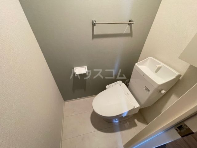 ＪＲ武蔵野線 吉川美南駅 徒歩13分 3階建 築4年のトイレ写真