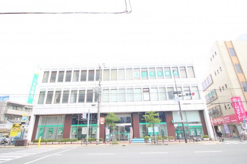 銀行　（株）りそな銀行 豊中服部支店（銀行）まで570m