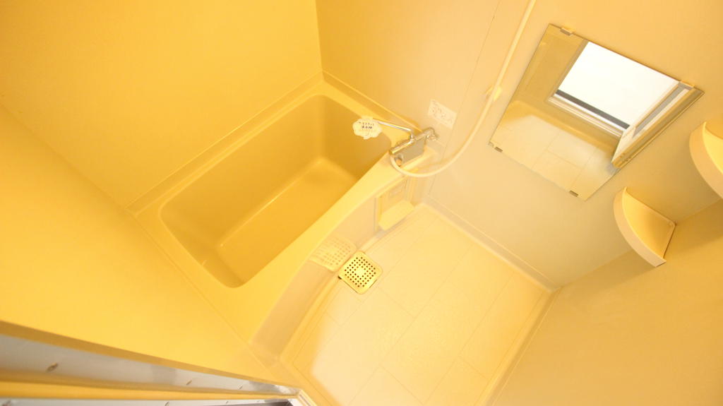 バス・シャワールーム　バスルームです！