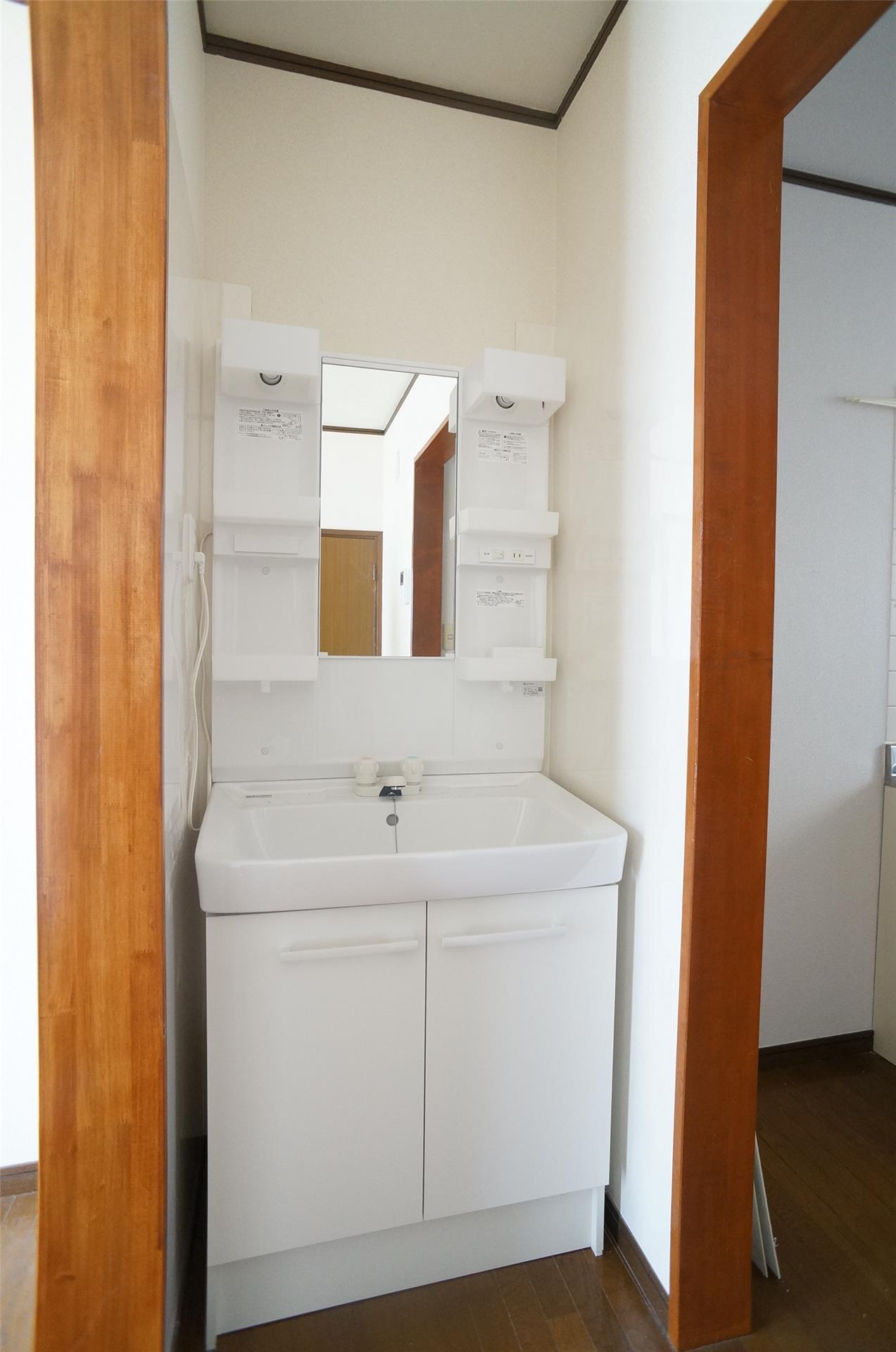 洗面設備　洗面台です。