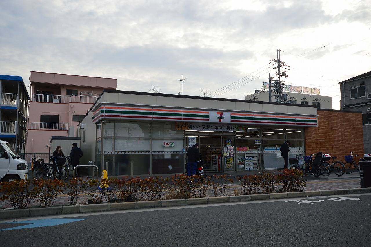 コンビニ　セブンイレブン東大阪花園東町2丁目店（コンビニ）まで140m