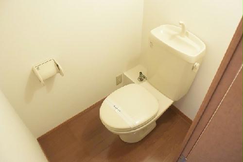 トイレ　清潔なトイレです。