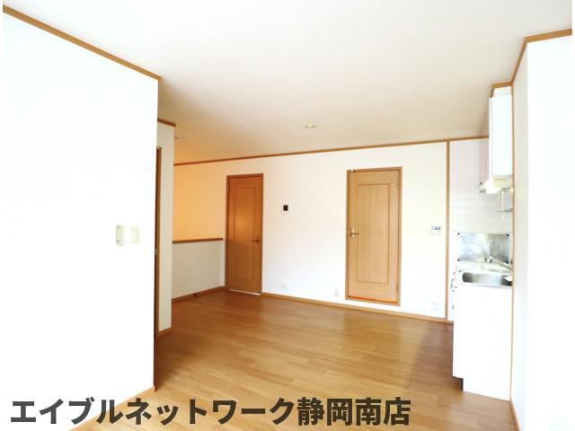 その他部屋・スペース　明るい色調の室内です