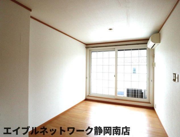 居室・リビング　ゆったり過ごせるリビングです