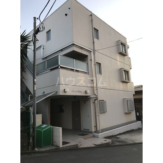 横浜市青葉区しらとり台のマンションの建物外観