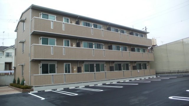建物外観　インターネット無料　エントランスオートロック
