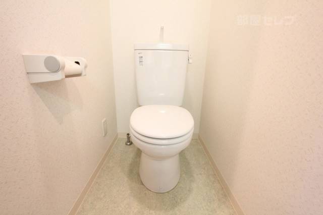 トイレ　清潔感が漂います。