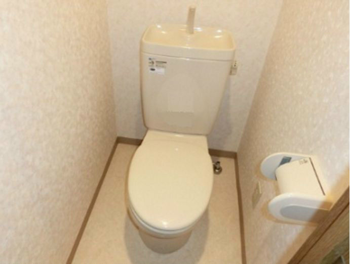 トイレ　家具家電付きマンション