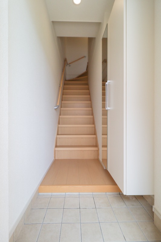 玄関　図面と現状に相違がある場合には現状を優先