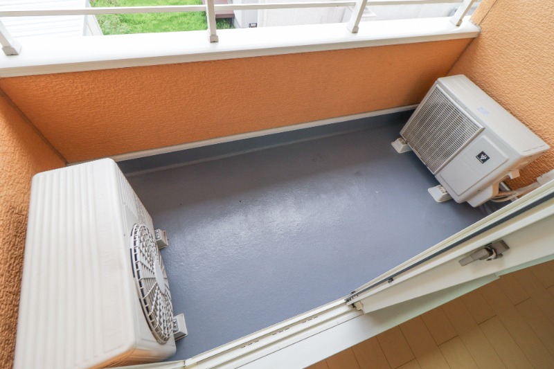 バルコニー　図面と現状に相違がある場合には現状を優先