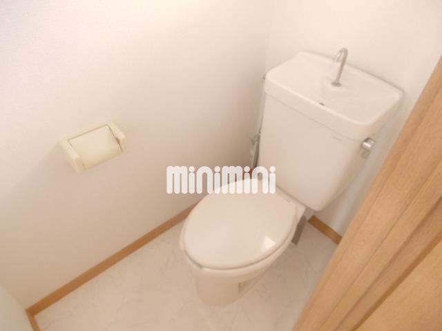 トイレ　お風呂トイレ別です。