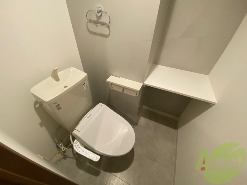 トイレ　こちらはトイレです。清潔感があり、安心して使用できます。