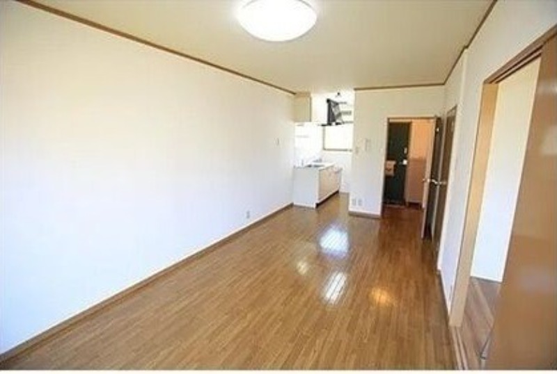 居室・リビング　図面と現状に相違がある場合には現状を優先