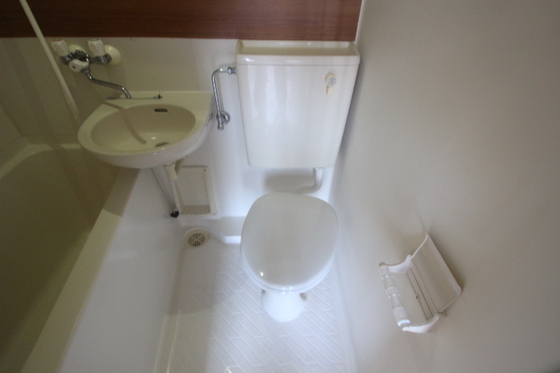 トイレ　※別部屋の写真です