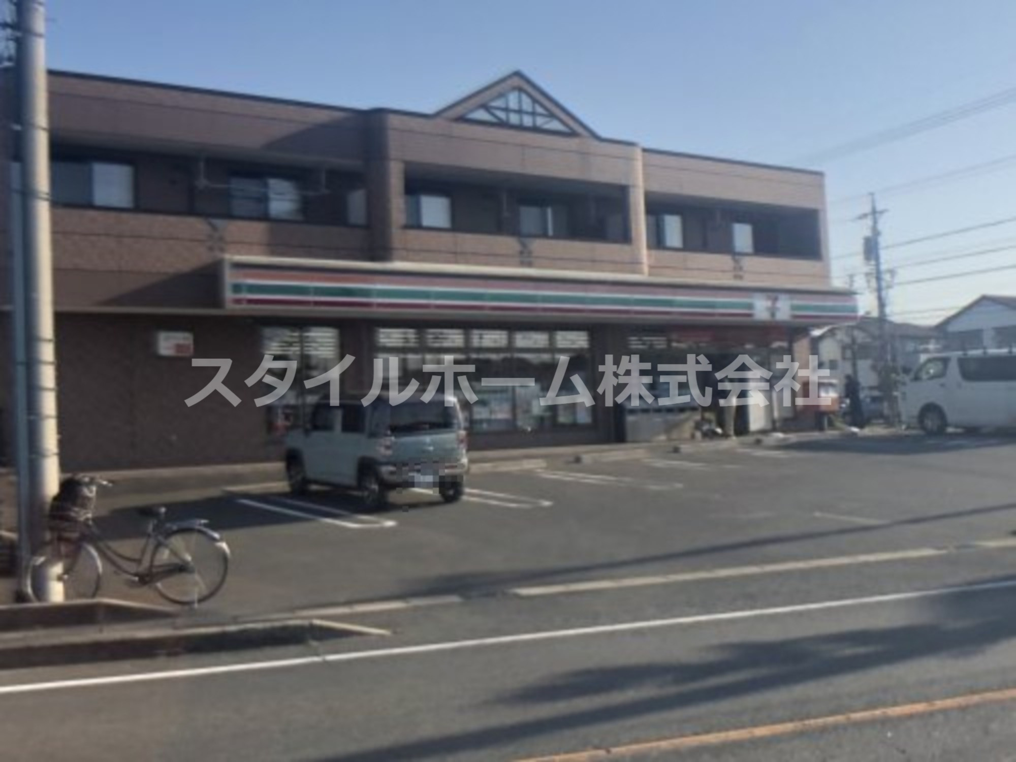 コンビニ　セブン-イレブン 豊橋牛川通３丁目店（コンビニ）まで574m