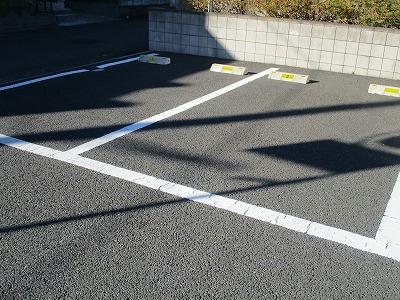 【クレイノブロッケンの駐車場】