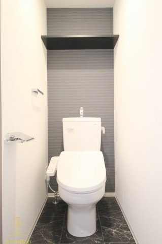 トイレ　La Douceur西天満