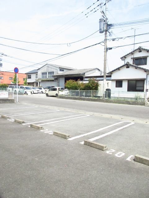 【ハイマット山口の駐車場】