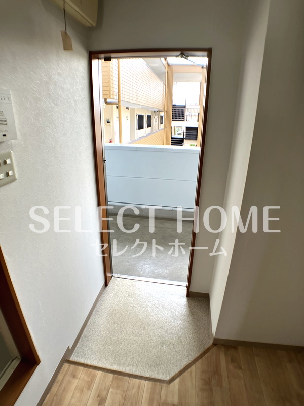 玄関　同型タイプ