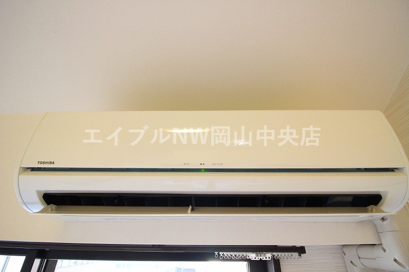 【岡山市北区下石井のマンションのその他設備】