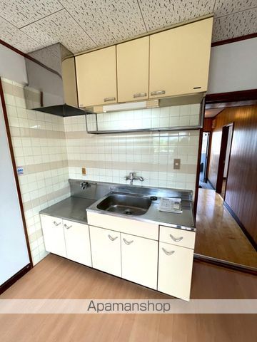日高ビルのキッチン写真