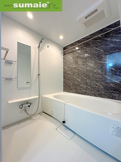 バス・シャワールーム　同仕様写真