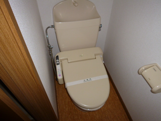 トイレ　シャワー付きトイレ