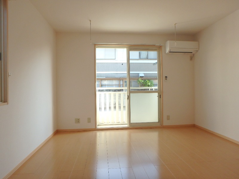 居室・リビング　図面と現状に相違がある場合には現状を優先