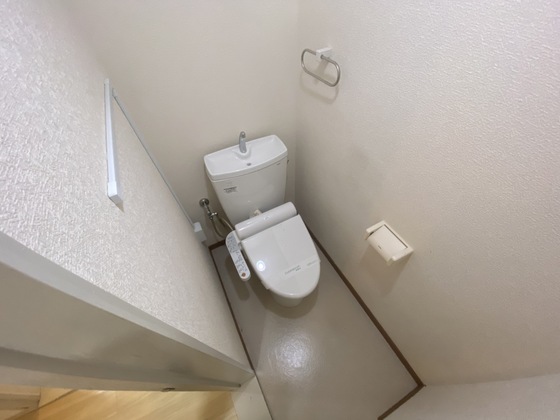 トイレ　※別部屋の写真です