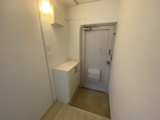 玄関　※別部屋の写真です