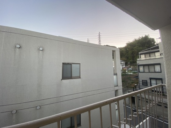 バルコニー　※別部屋の写真です