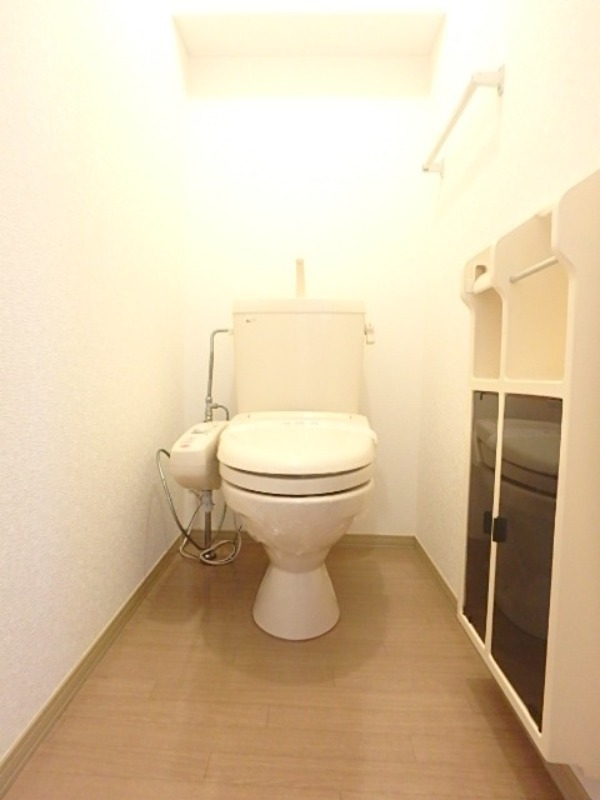 トイレ　図面と現状に相違がある場合には現状を優先