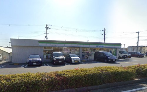 コンビニ　ファミリーマート 伊川谷インター東店（コンビニ）まで663m
